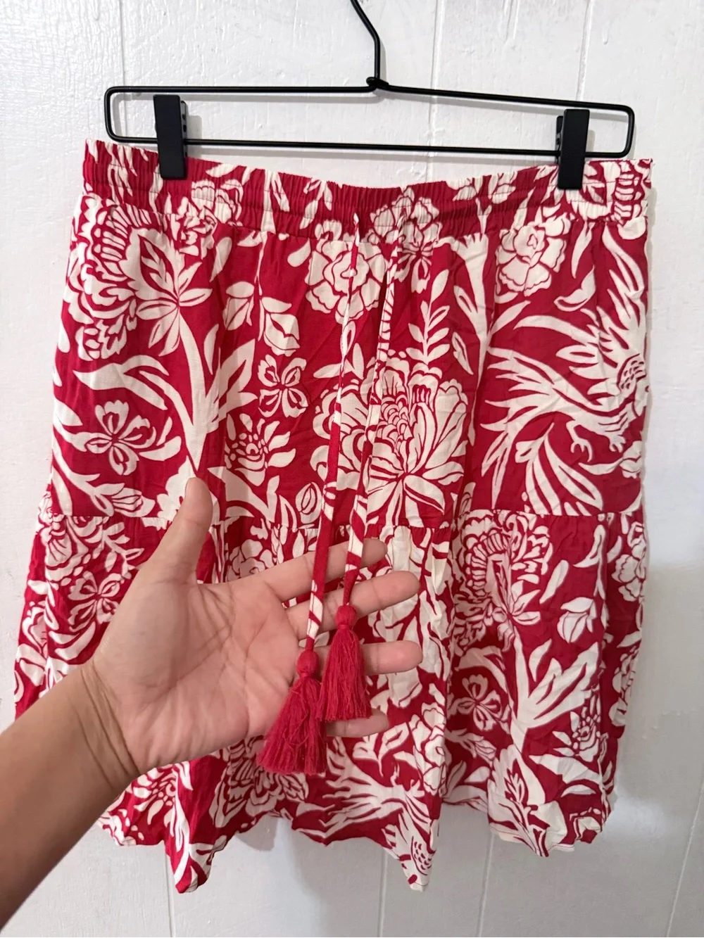 Knox Rose White and Red Floral Skater Skirt